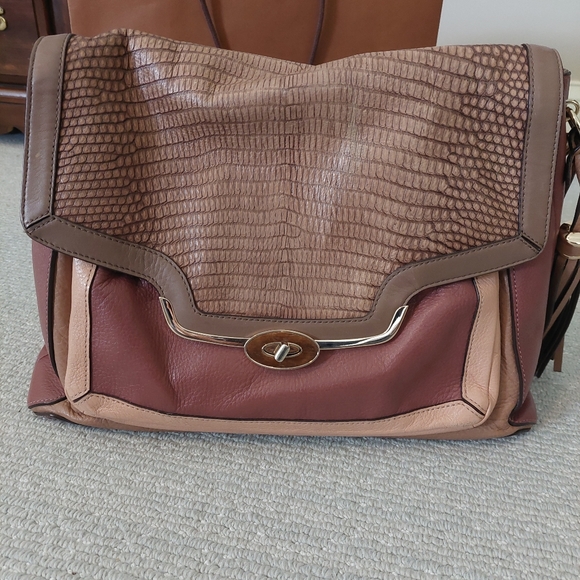 Coach Purse - unique! - Picture 2 of 16